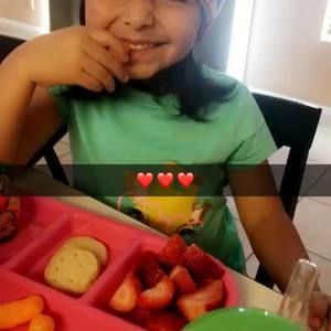 Meet your Posher, Andrea